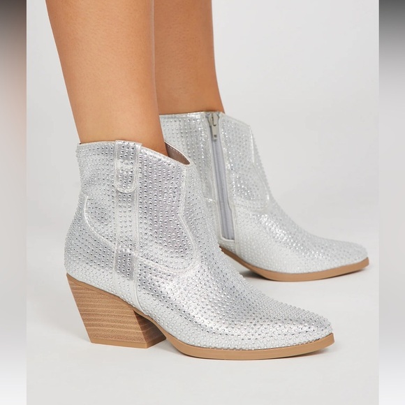 Dream On Rhinestone Western Booties/Boots | Color: Silver | NEW/ NEW in BOX🖤🩶 - Picture 1 of 6